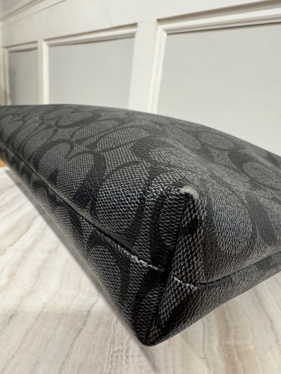 Coach Black File Signature Crossbody Bag - Picture 15 of 17